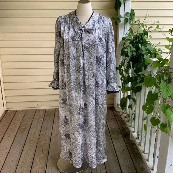 Christian Dior Loungewear Vintage Kaftan Dress Robe Black & White Paisley Size L - Picture 1 of 15